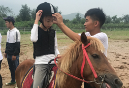 承德中學(xué)生夏令營(yíng)基本騎乘