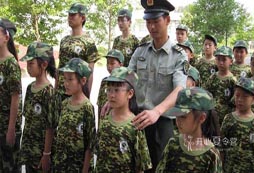 成都特種兵夏令營(yíng)是多少錢？