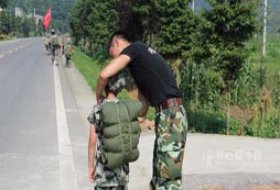 參加成都軍事夏令營(yíng)費(fèi)用及天數(shù)一般是多少？