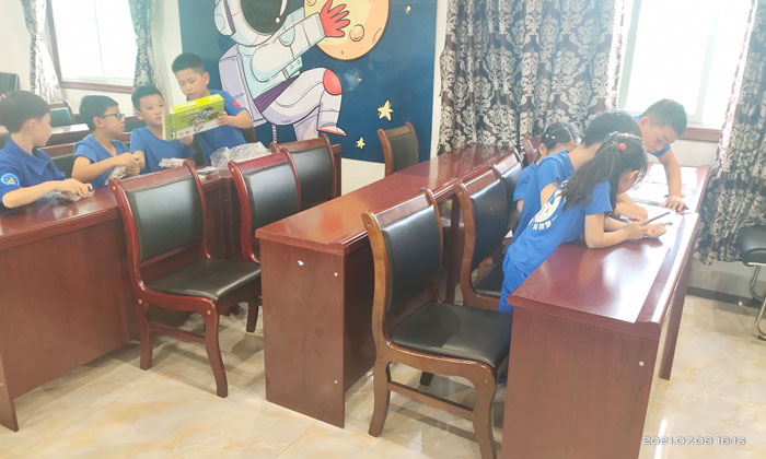 成都小學(xué)生夏令營(yíng)費(fèi)用