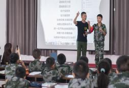 暑期參加7天成都軍事拓展訓(xùn)練夏令營(yíng)的意義