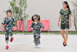 成都軍訓(xùn)夏令營是鍛煉孩子的好平臺(tái)