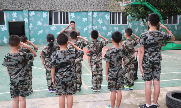 成都軍事夏令營(yíng)機(jī)構(gòu)有哪些