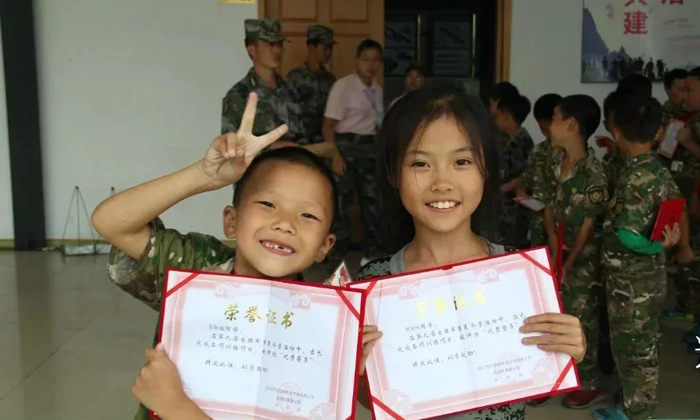 成都軍事拓展夏令營費用是多少？.jpg