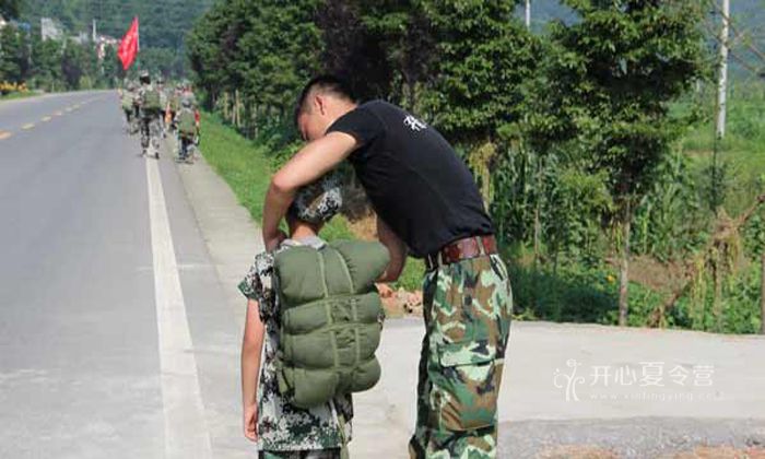 軍事夏令營(yíng)