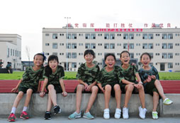 報(bào)名成都軍事夏令營能給孩子帶來什么收獲？