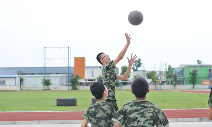 成都軍事夏令營.jpg