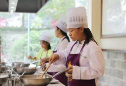 成都研學(xué)夏令營帶你游玩“辣味”都城