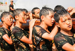 郴州軍事夏令營報(bào)名費(fèi)用是多少