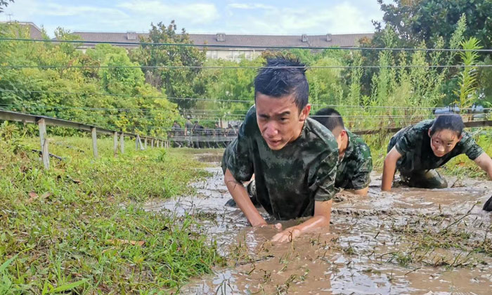 國內(nèi)吃苦夏令營有哪些