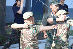 有哪些吃苦夏令營活動？