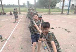 青少年吃苦夏令營(yíng)學(xué)員們的收獲頗豐