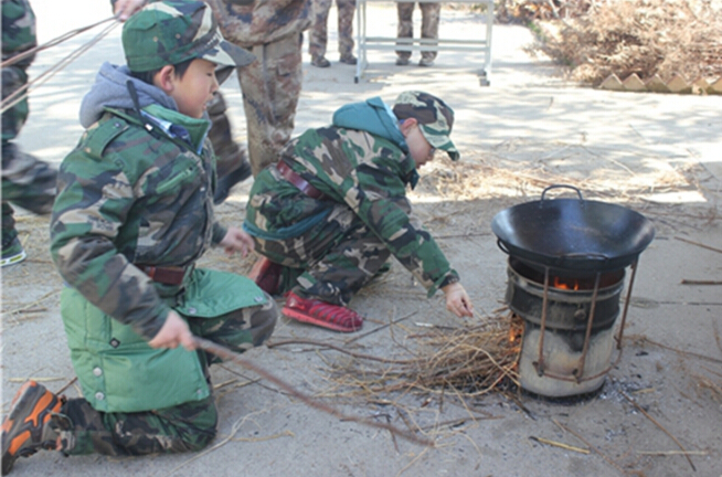 軍事吃苦夏令營
