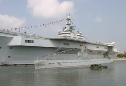 吃苦暑假夏令營讓孩子接受風(fēng)雨的洗禮