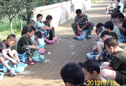 吃苦夏令營(yíng)那些感動(dòng)的淚水伴我成長(zhǎng)