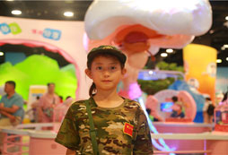 吃苦暑期夏令營費(fèi)用是多少？