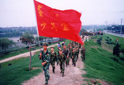 中小學生為什么需要參加吃苦夏令營？