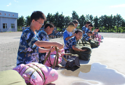 中小學生吃苦夏令營能帶給孩子什么