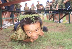 吃苦夏令營(yíng)鍛煉孩子在困境中成長(zhǎng)