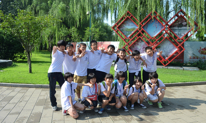 國內(nèi)有哪些吃苦夏令營