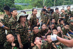 怎么選擇正規(guī)的吃苦夏令營？