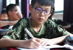 暑期哪些地方有吃苦夏令營推薦