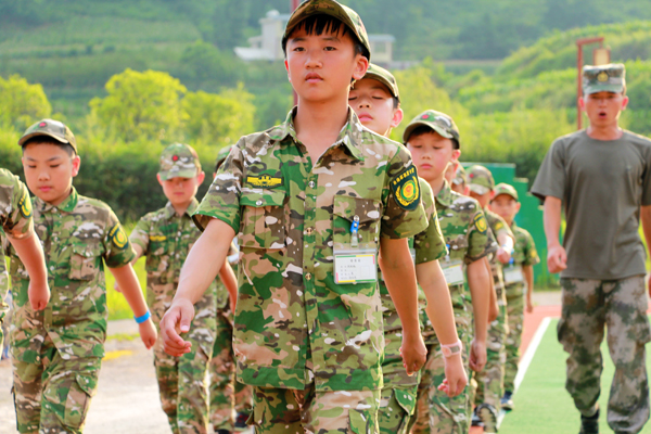 重慶軍事夏令營，讓青少年快樂成長！.jpg