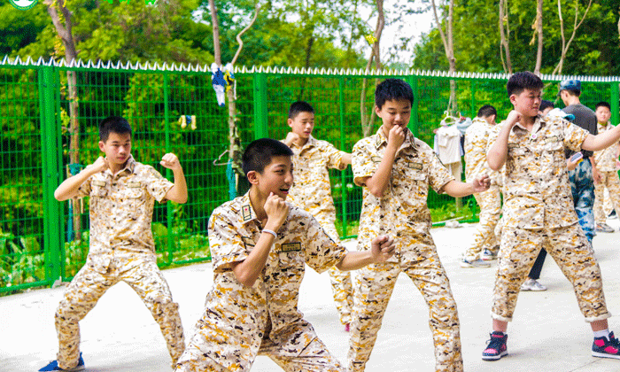 重慶夏令營(yíng)哪家好