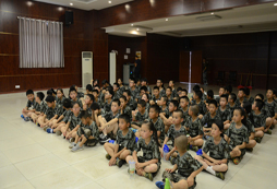 重慶中小學(xué)生夏令營體會人與人相處的真諦