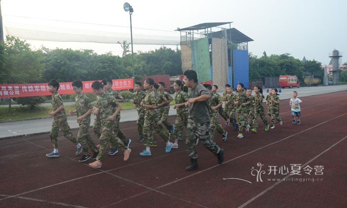 c6d24f2ea015d7eea8840c4815db353c.jpg