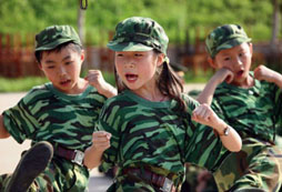 青少年重慶夏令營活動的本質(zhì)是什么？