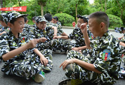 開州區(qū)那里有夏令營？