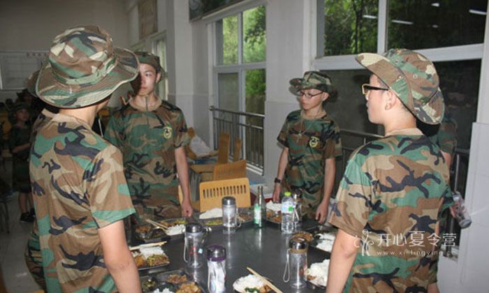 叢林狼軍事夏令營