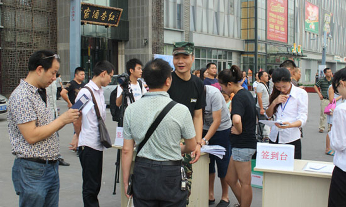叢林狼軍事夏令營教員團(tuán)隊