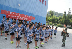 成長(zhǎng)快樂(lè)大本營(yíng)開營(yíng)儀式