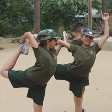 參加登封武術夏令營了解傳統(tǒng)武術文化