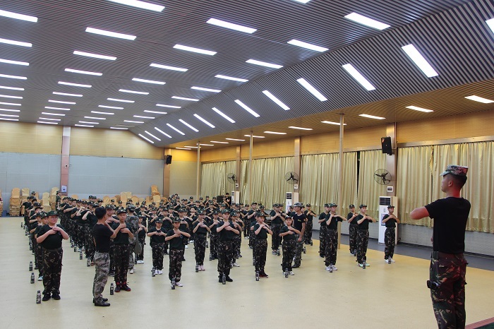 東莞市軍事夏令營價格