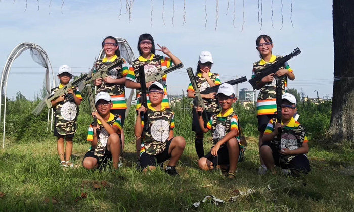 東莞軍訓(xùn)夏令營