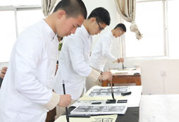 鄭州大同書院夏令營(yíng)，培養(yǎng)孩子仁愛德行