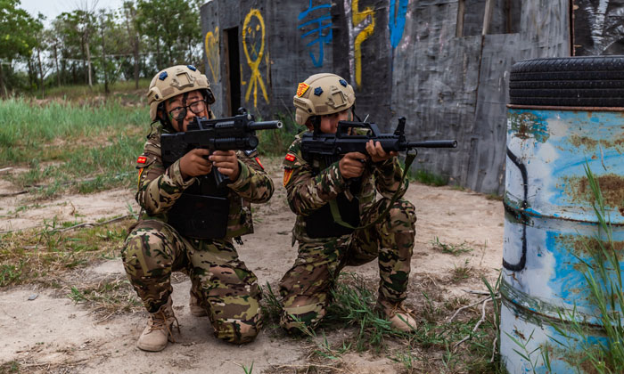 敦煌軍事夏令營(yíng)