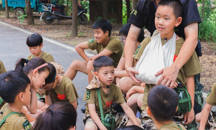 恩施軍事夏令營(yíng)去哪里好