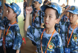 參加恩施青少年夏令營(yíng)點(diǎn)燃夏日激情