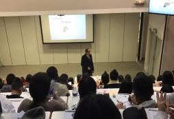 歐洲游學(xué)項(xiàng)目的價(jià)格為什么如此貴