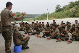 防城港軍事夏令營為孩子以后奠定基礎(chǔ)