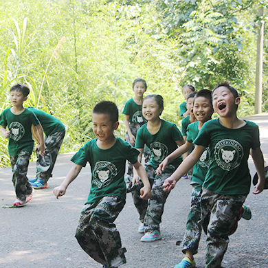 福鼎軍事夏令營教給孩子的不僅僅是素質