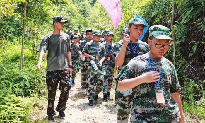 福建軍事夏令營(yíng)有哪幾家