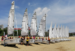 福建帆船夏令營(yíng)塑造勇敢自信的品格