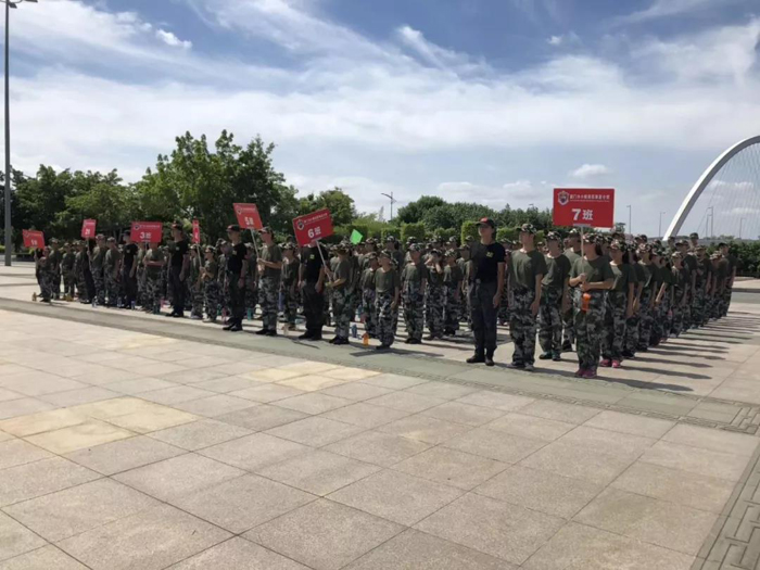 莆田軍事夏令營(yíng)