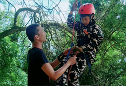 參加福建中學(xué)生夏令營喚醒孩子心中的巨人