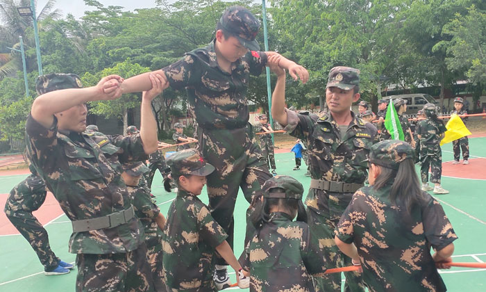 阜陽軍事夏令營收獲